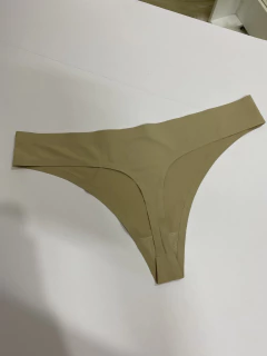 Calcinha Fio Sem Costura em Poliamida – Conforto e Leveza - Cy Moda Fitness