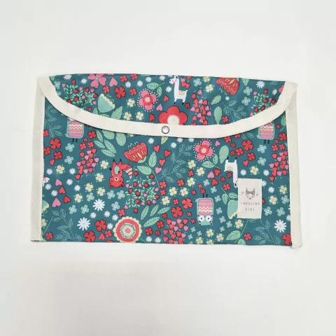 Neceser impermeable llama verde