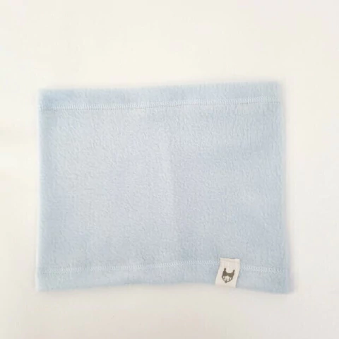 Cuello micropolar celeste