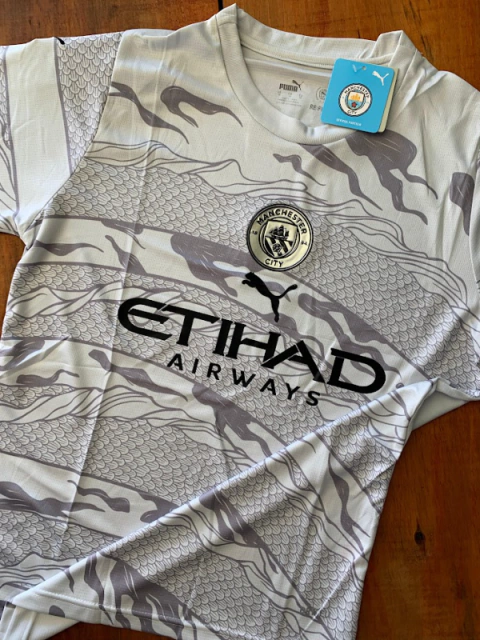 Camisa Manchester City Ano do Dragão 2024/25
