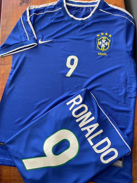 Camisa Brasil Retrô 1998 reserva/ away Ronaldo 9 - comprar online