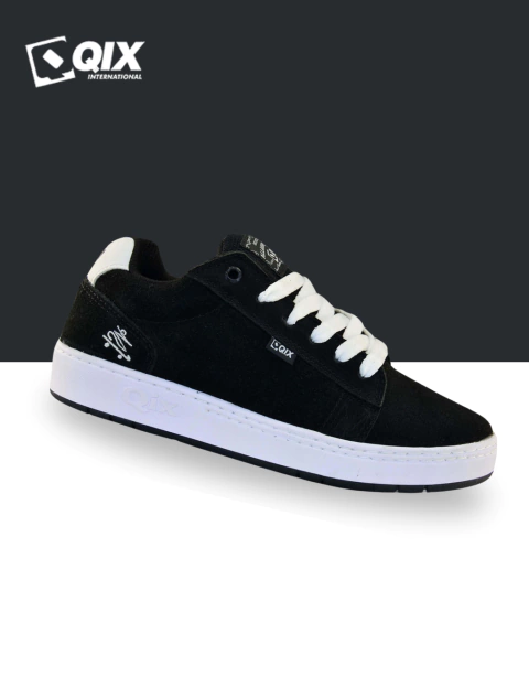 Tênis Qix Allan Mesquita Preto e Branco - comprar online