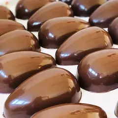 Forminha Ovo de Páscoa Acetato e Silicone Reutilizável Escolha - comprar online