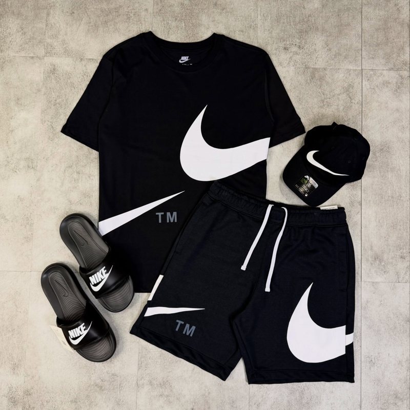 Conjunto Nike Big Swoosh