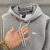 Moletom Nike Club “Cinza” na internet