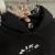 Moletom Nike “preto” na internet