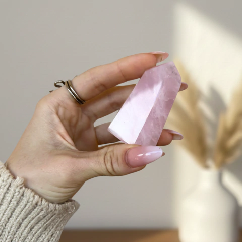 Cristal Quartzo Rosa P: Amor, Calma e Autocuidado