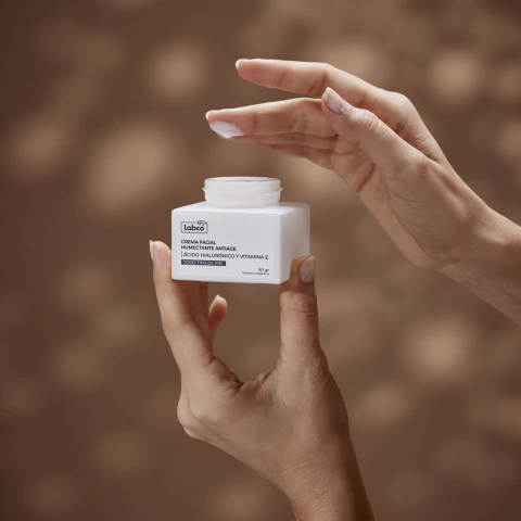 Crema Facial Humectante con Ácido Hialurónico antiage - comprar online