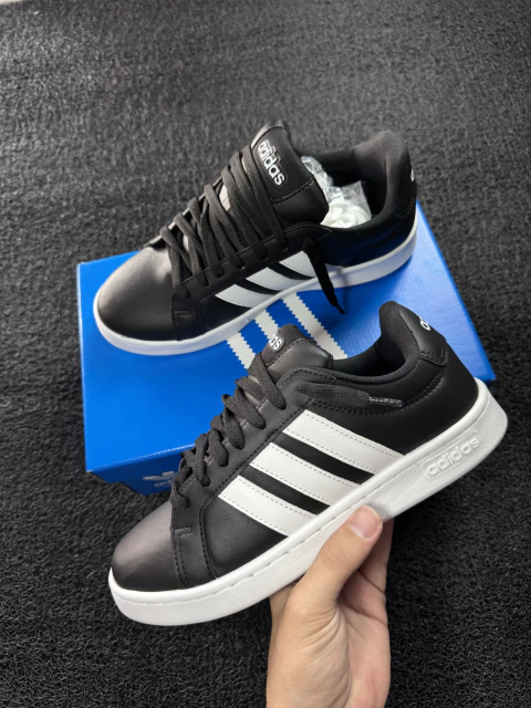 TÊNIS ADIDAS GRAND COURT PRETO