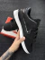 TÊNIS NIKE TWIST PRETO na internet