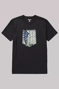 REMERA ATTACK ON TITAN 7 en internet