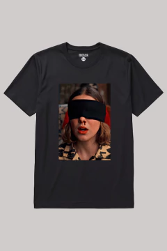 REMERA STRANGER THINGS 11 en internet