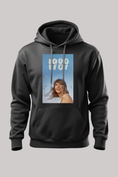 BUZO TAYLOR SWIFT 1981