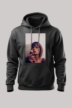 BUZO TAYLOR SWIFT FUEGO