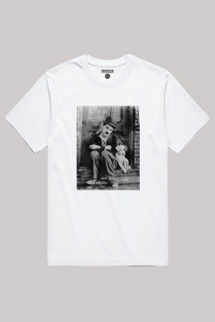 REMERA CHAPLIN