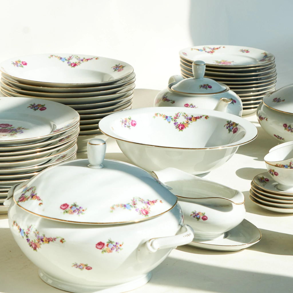 Juego de Vajilla de Mesa Té y Café Porcelana Europea "Floralis" - 56 Pzas.