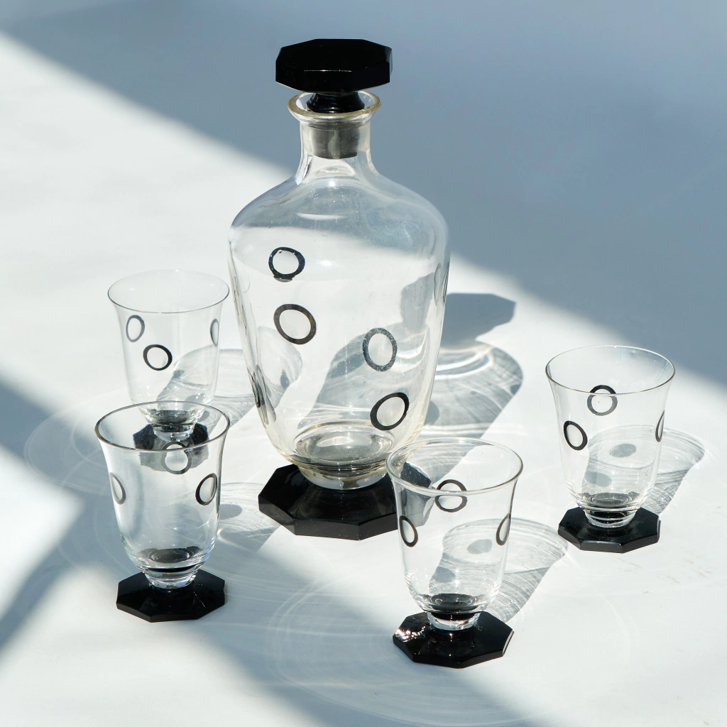 Juego Retro de Botellón y Vasitos de Cristal “Noir”