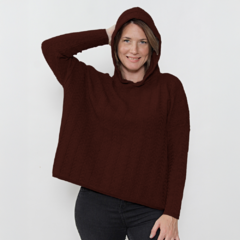 PULLOVER OVERSIZE CON CAPUCHA 4907