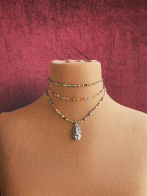 Collar triple - comprar online