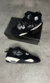 Jordan Retro Black en internet