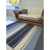 tapete listrado nos tons de azul, cinza e bege. Tapete 100% algodão, ideal para sala de estar. é facil de lavar e combina com qualquer ambiente. Tapete rustico para fazenda e casa de campo, sítios, airbnb