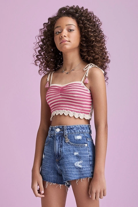 Short Jeans com Pingente