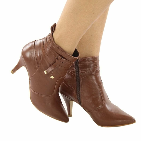 Bota Salto Fino de Couro - comprar online