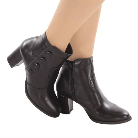Bota Salto Grosso de Couro - comprar online