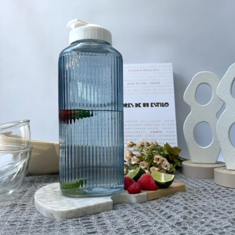 Botella De Vidrio Labrada - AZUL - comprar online