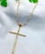 Colar crucifixo longo com zircônia dourado