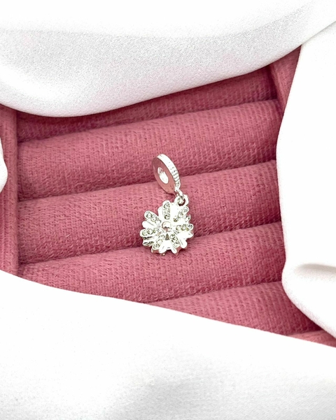 Berloque separador flower crevejado