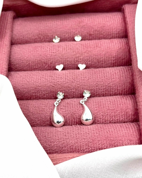 Trio ponto de luz, coração e gota com zircônia