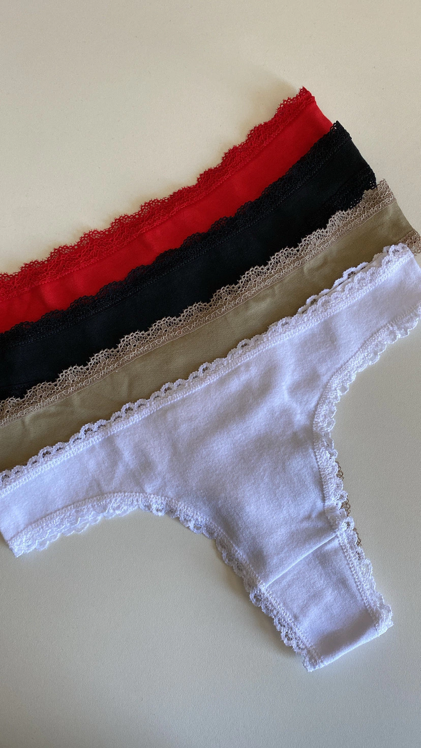 Less Entera Algodón con Puntilla