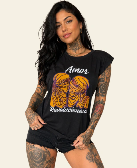 Camiseta Amor Revolucionário - Heitor Vilela - comprar online