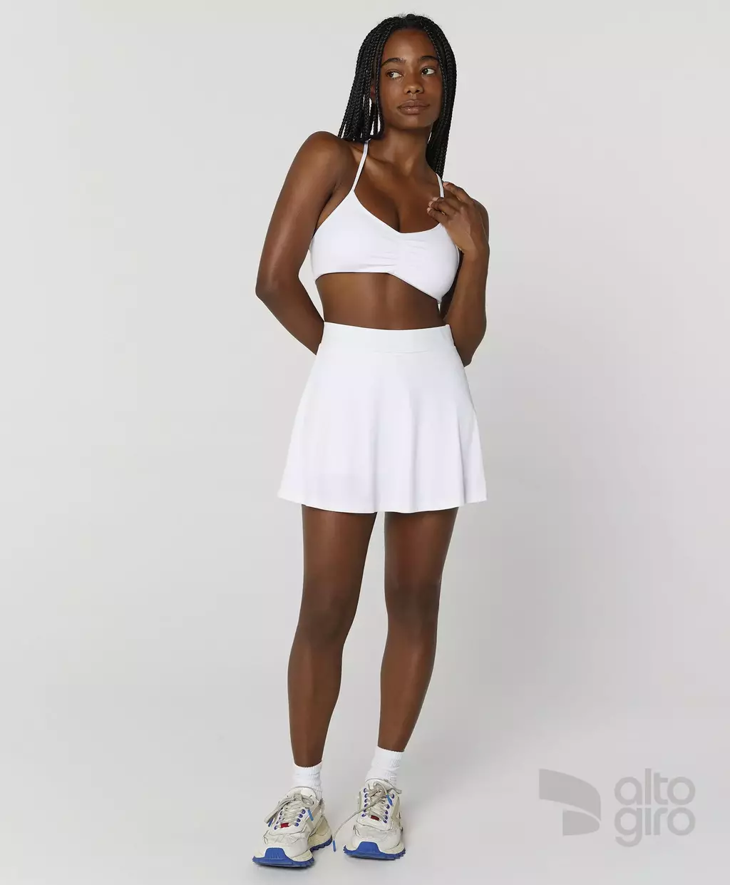 Short Saia Eterna Sobreposta Evase Alto Giro