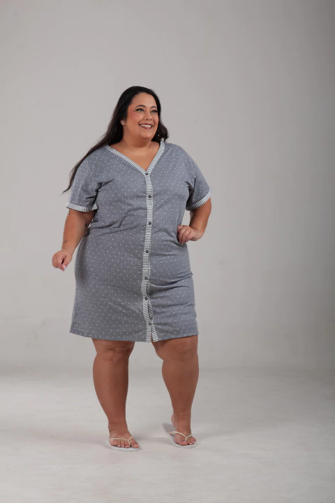 Camisola Plus Size De Meia Manga Aberta Com Botões - comprar online