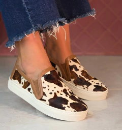 Tênis Slip on Couro Cow Print