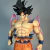 Goku Ultra Instinto con 2 cabezas extra 35cm! en internet