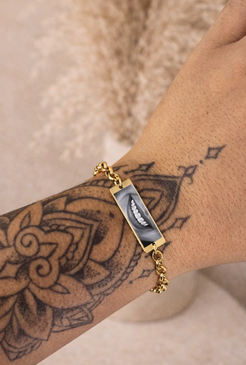 Pulseira Olhar/Sorriso/Spotify - Ouro 18k