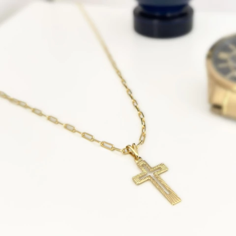 PINGENTE CRUCIFIXO VAZADO