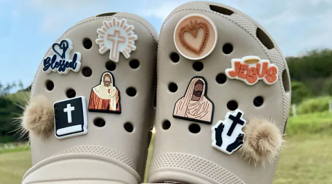 kit 10 Jibbitz Religioso