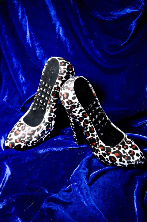 Telefone sapato oncinha - comprar online