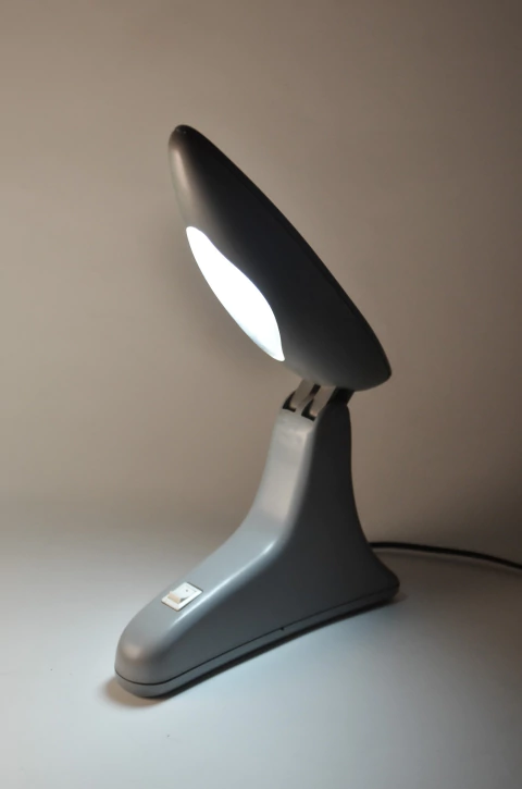 Luminária Space Age cinza regulável - comprar online