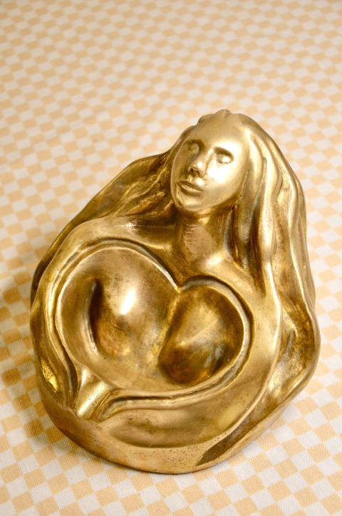 Cinzeiro em bronze por Sandra Pavie