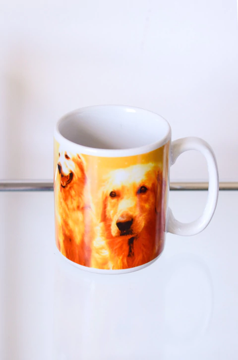 Caneca cachorro Golden Retriever em porcelana - comprar online
