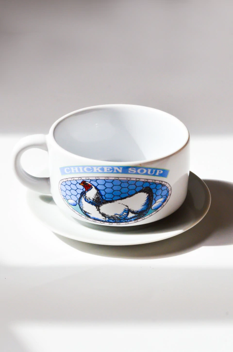 Sopeira com pires galinha