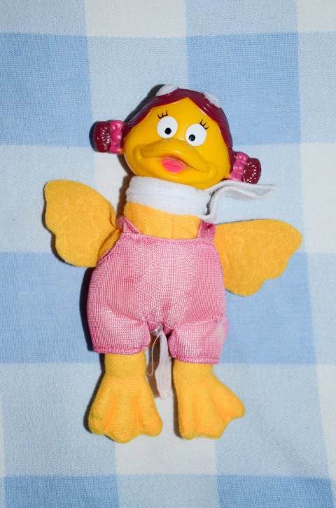Pelúcia Birdie por Mc Dolnald's - comprar online