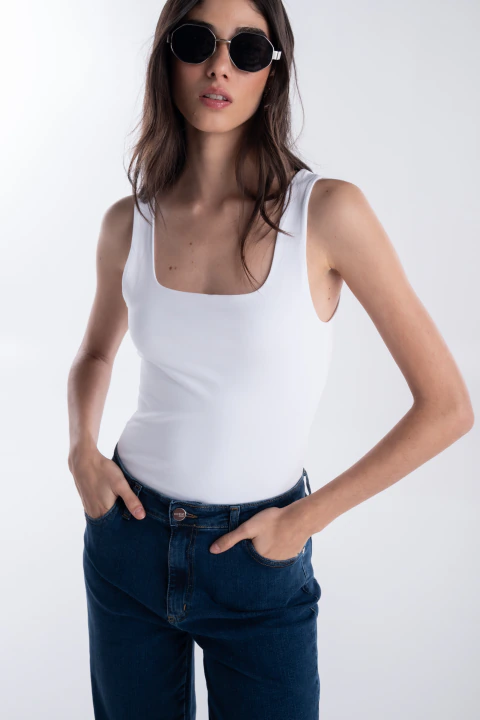 MUSCULOSA AXIS