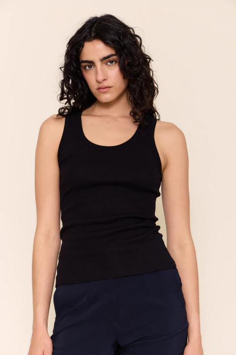 MUSCULOSA LOTUS - comprar online