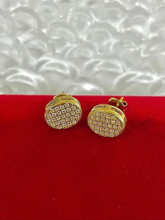 *BRINCO FEMININO EM MOEDA ANTIGA